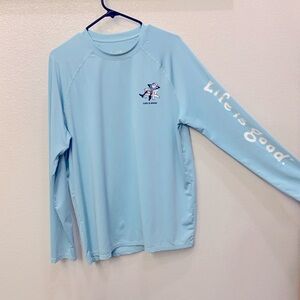 This is a men’s life is good brand outdoor shirt